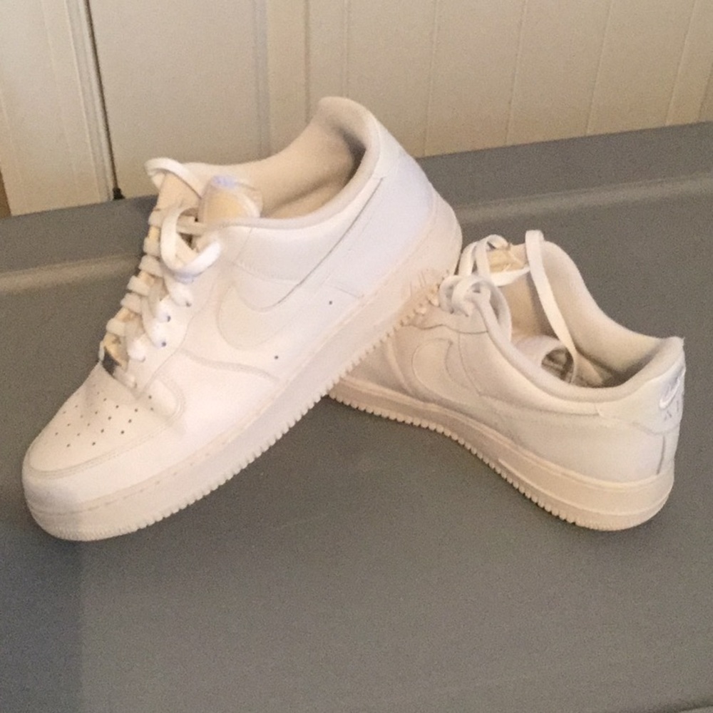 Men shoes size 13